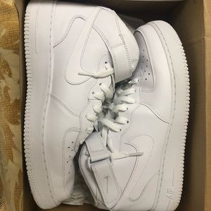Nike Air Force 1.